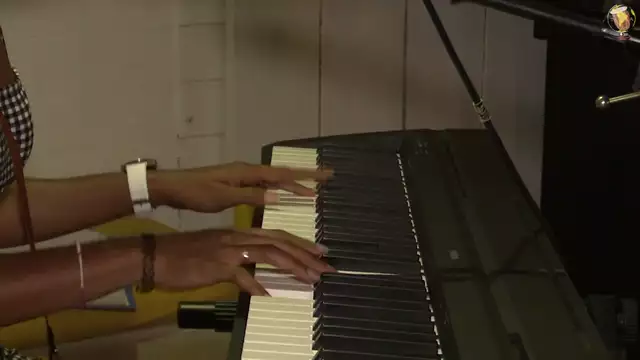 Portraits : deux jeunes musiciennes de talent réjouissent les scènes marie-galantaises