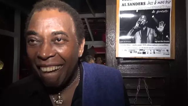 La voix envoutante d'Al SANDERS Chez Henri