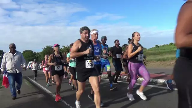 17ème édition des Foulées Marie Galante 2022 -  raccord battu