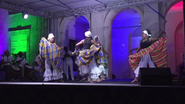 Chant traditionnel On chapo- Mango Fil à Ecomusée Murat